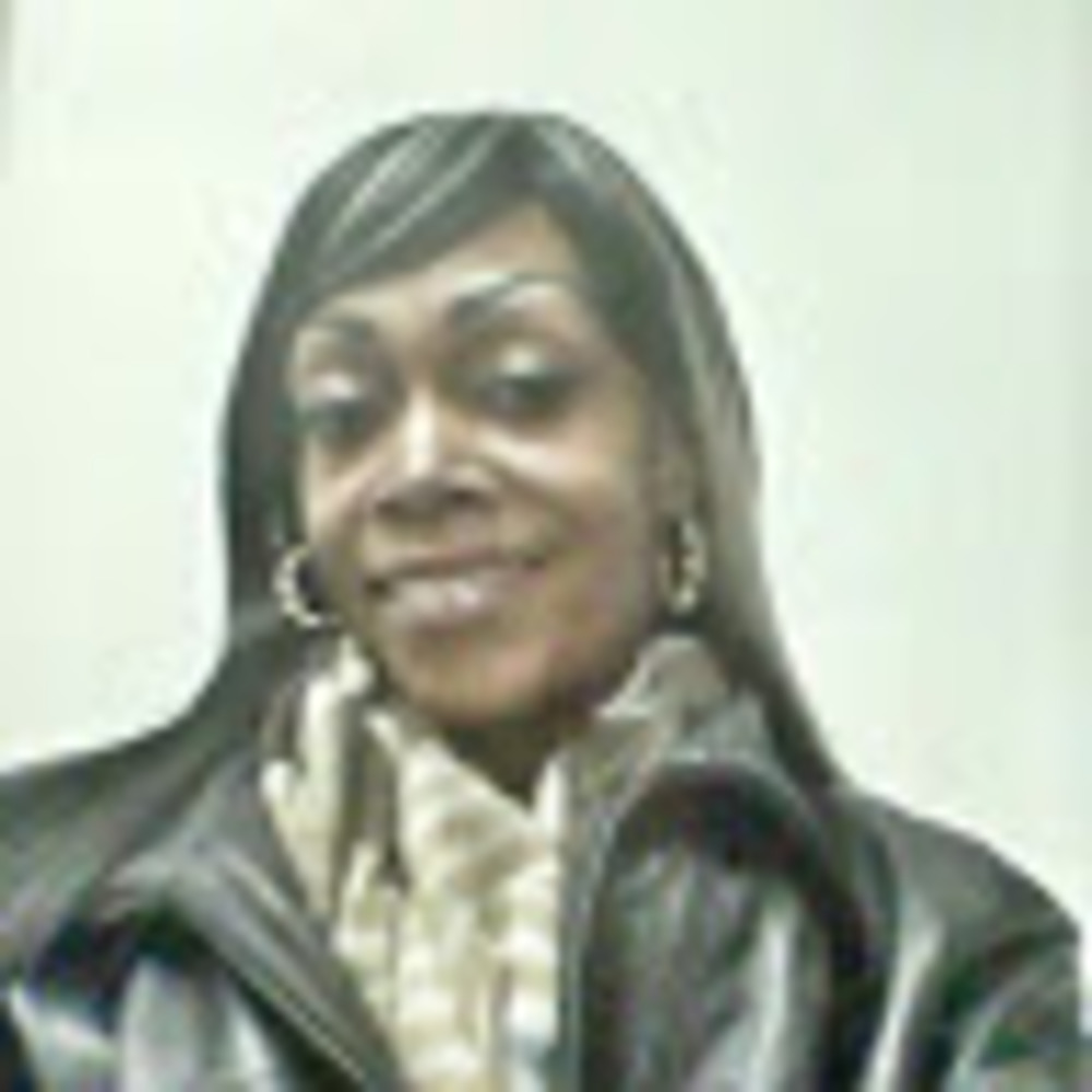Meet your Posher, Regina